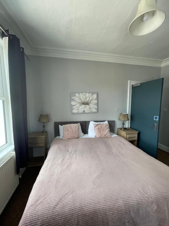 Berkeley House Bed & Breakfast Fort William Bagian luar foto
